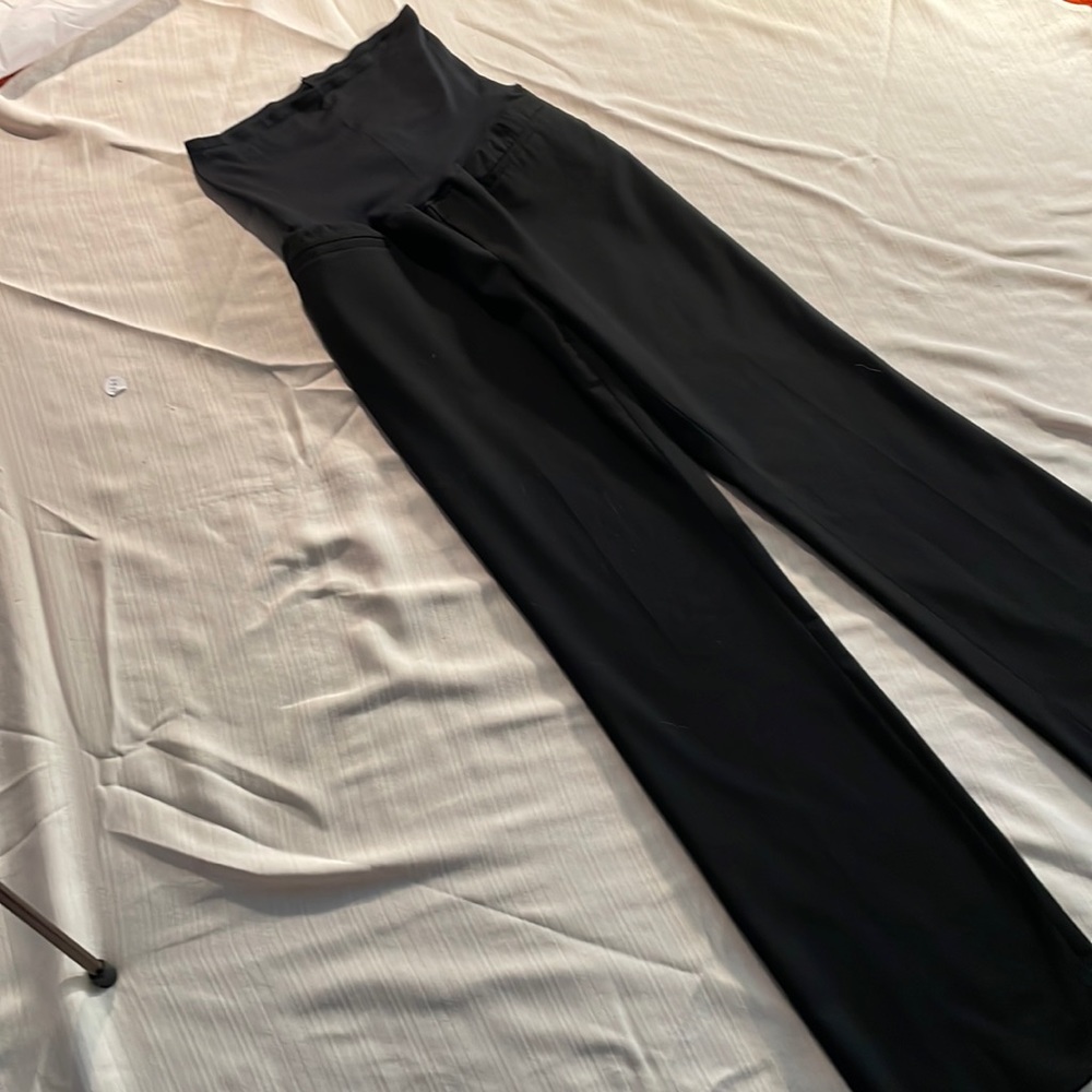 GapMaternity black maternity pants w/2 front & back pockets,4R stretch